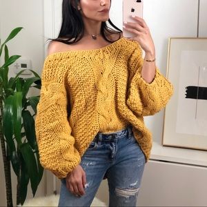 LAST 1️⃣ | NORI Handmade Slouch Cable Knit Sweater